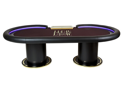 Pokertafel met zwarte kolompoten met gouden details met daarop een speelblad met zwarte lederen rand en een donkerbruin speelveld, incl. dealer tray