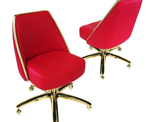 Rood gouden poker stoelen met hoge rug leuning met gouden details