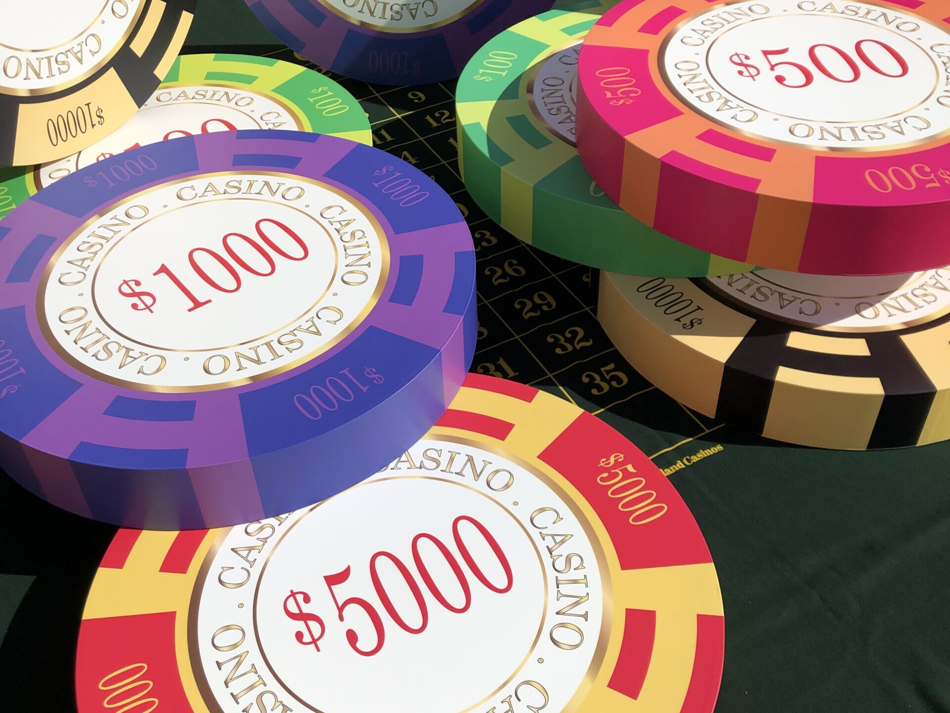 ROYAL CASINO COMPANY * CASINO HUREN - Royal Casino Company