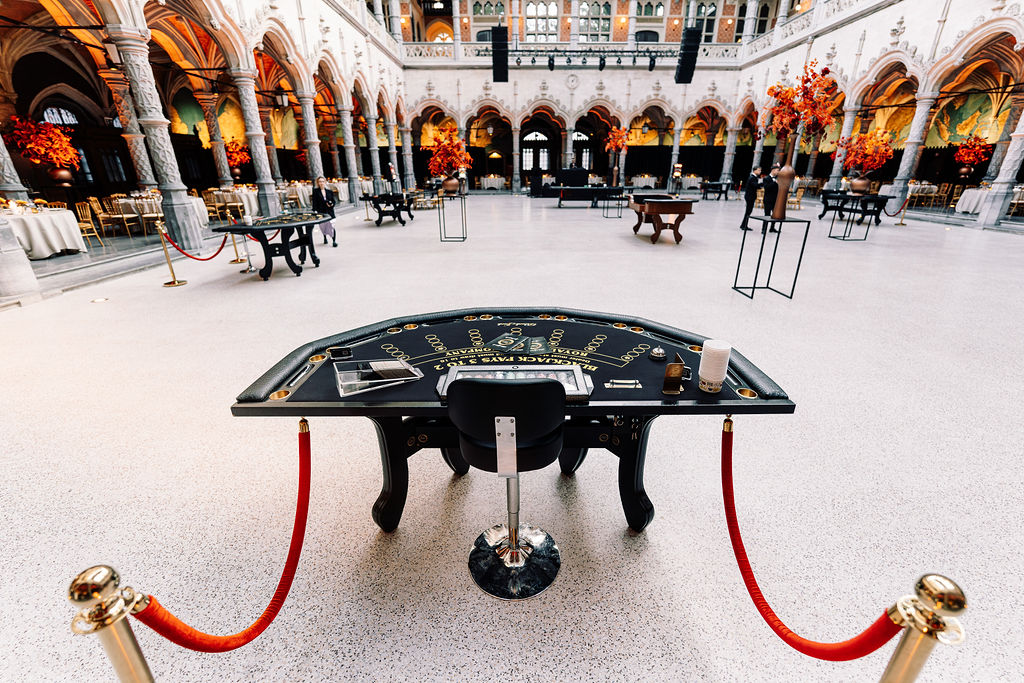 Blackjack tafel huren