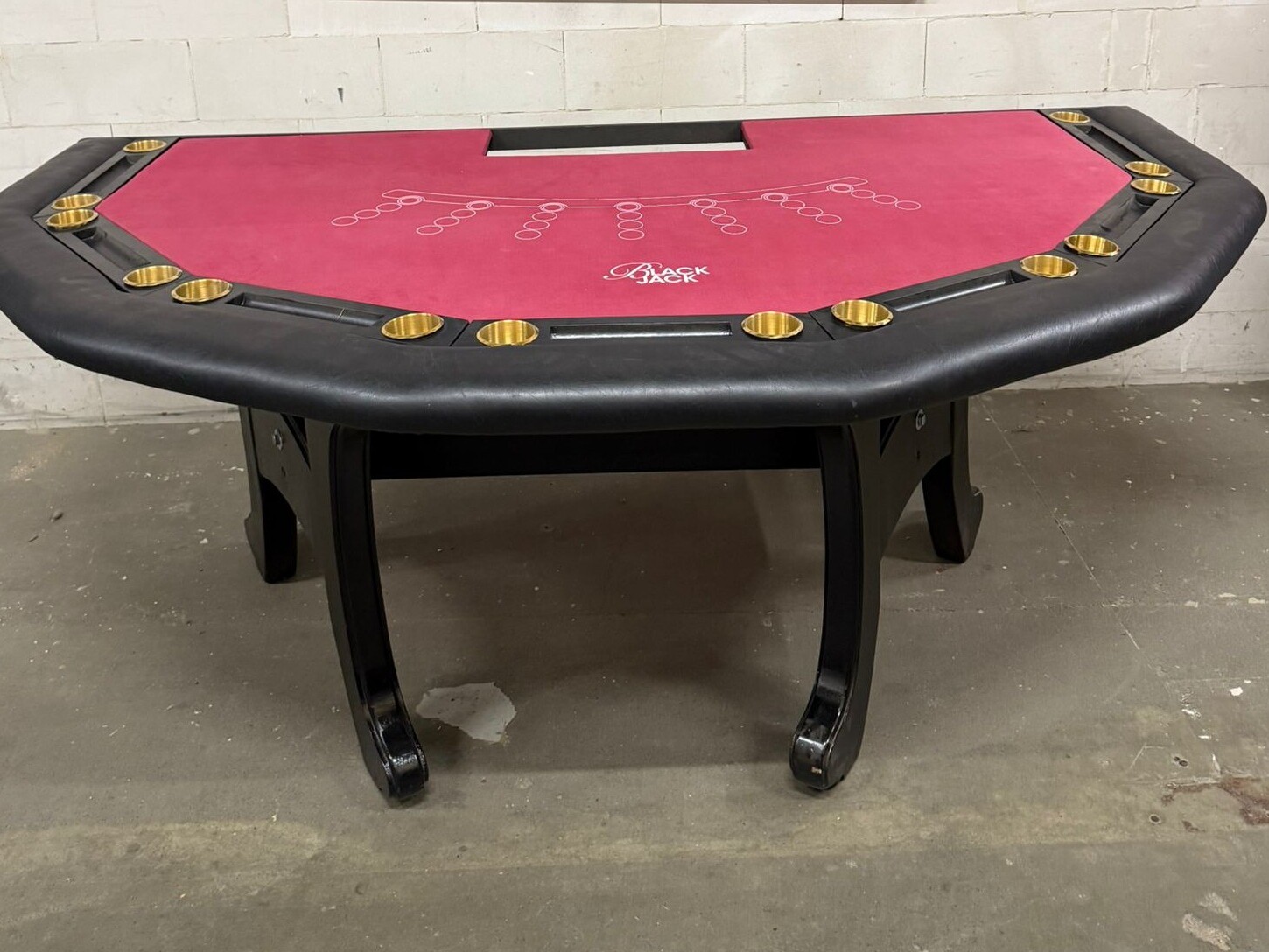 Blackjack tafel rood speelveld met accessoires