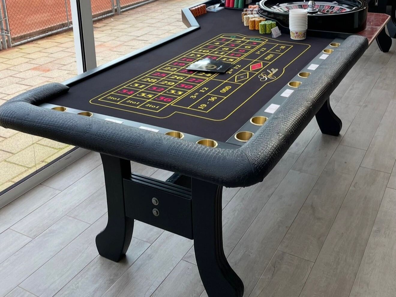 tweedehandse roulette tafel kopen - Royal Casino Company