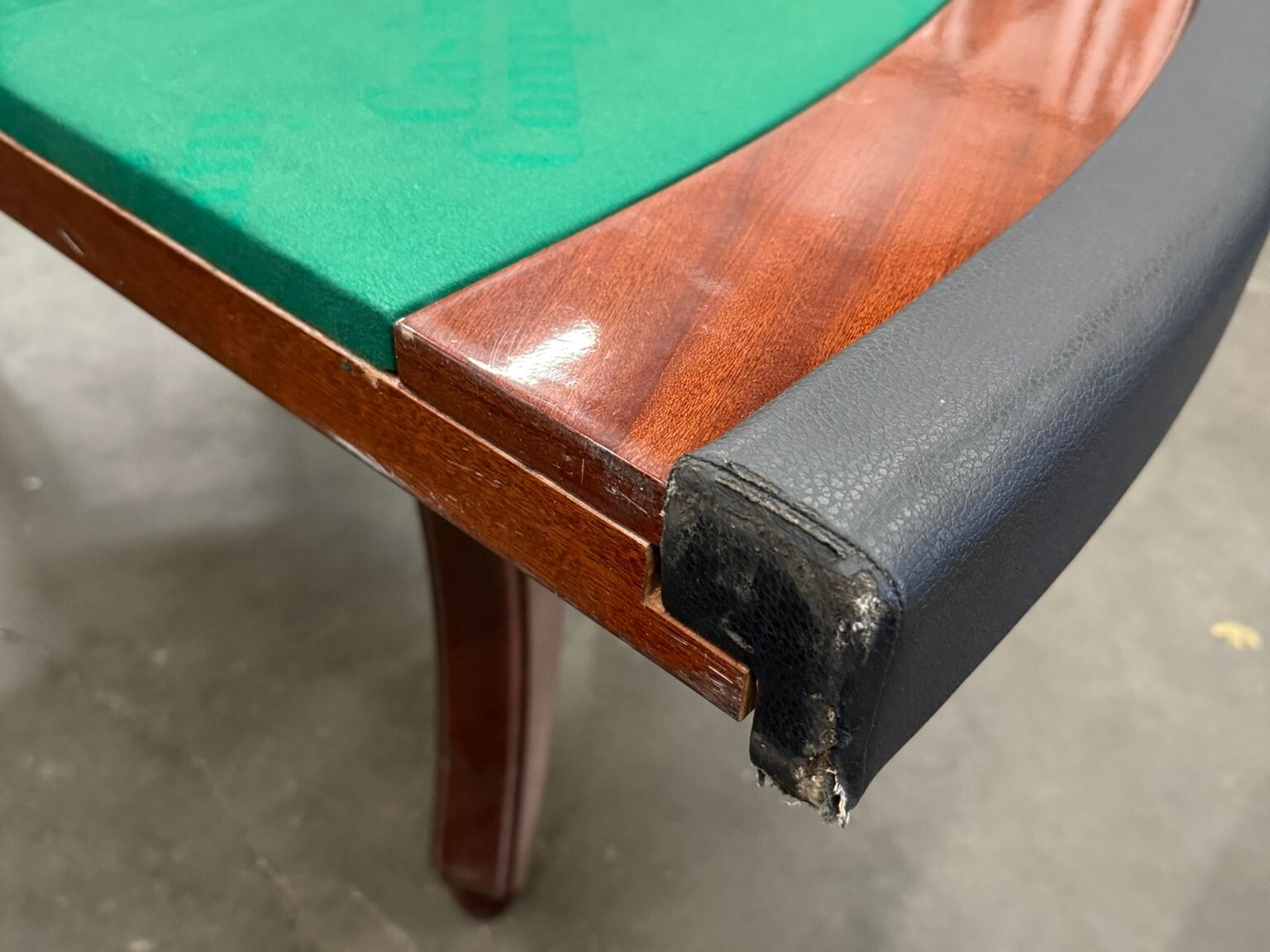 luxe groene blackjack tafel
