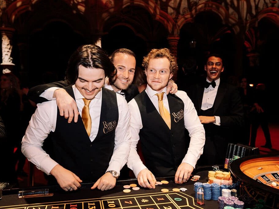 professionele-croupiers-casino-event 10 Professionele croupiers tijdens casino evenement